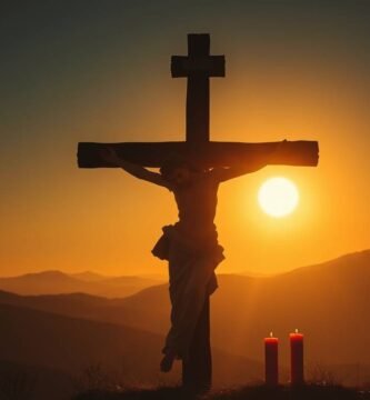 Obraz Jezusa na krzyżu o zachodzie słońca